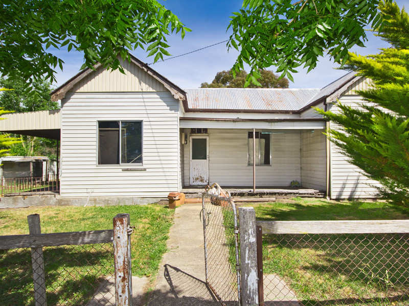 154 Bridge Street, Uralla, NSW 2358 Property Details