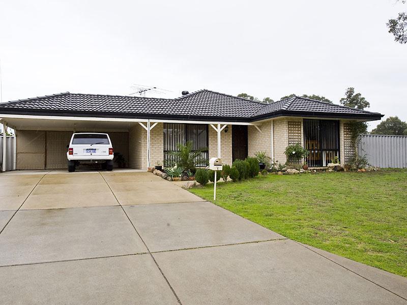1 Cassilis Court, Greenfields, WA 6210 Property Details