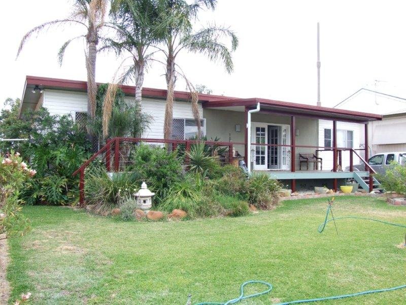 11 Huxley Street, Narrabri, NSW 2390