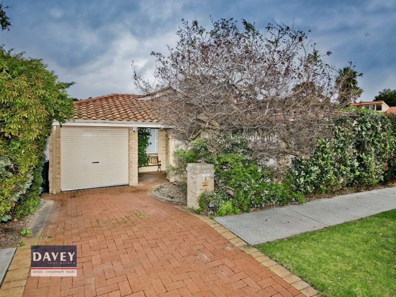 1/35 Drabble Road, Scarborough, WA 6019 Property Details