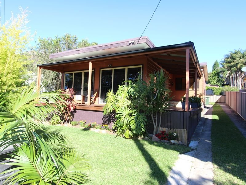 172 The Boulevarde, Toronto, NSW 2283 Property Details