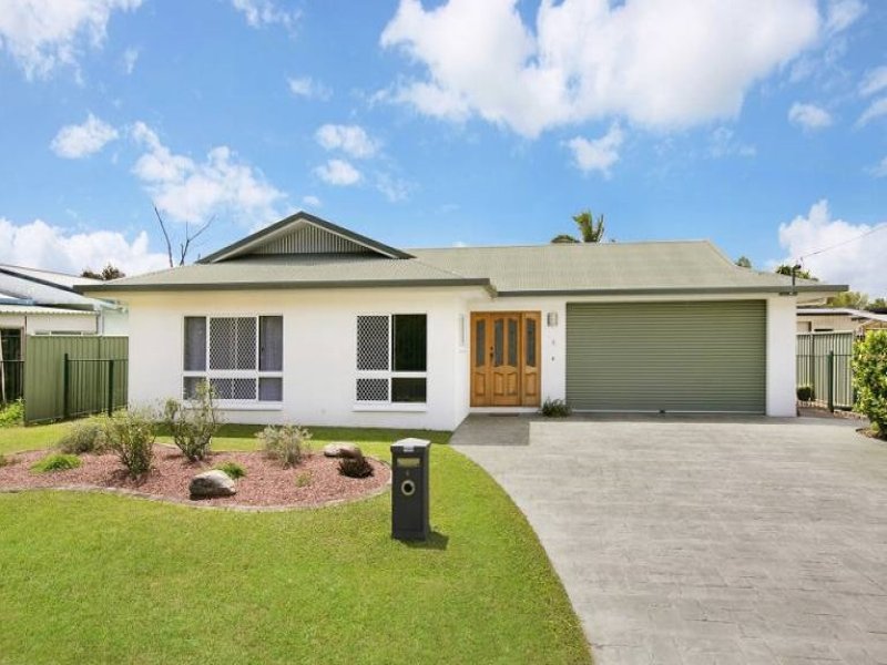 6 Dunbar Street, Mooroobool, QLD 4870