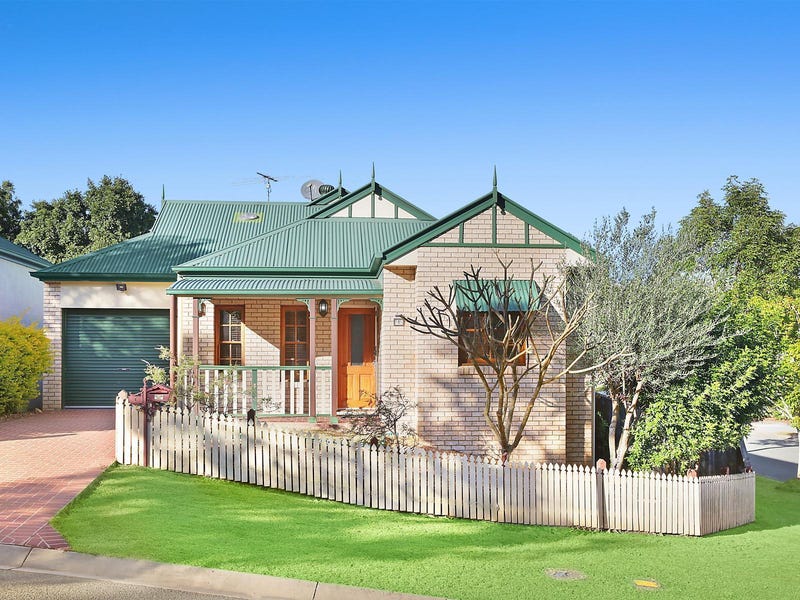 1 Marigold Close, Springfield Lakes, QLD 4300