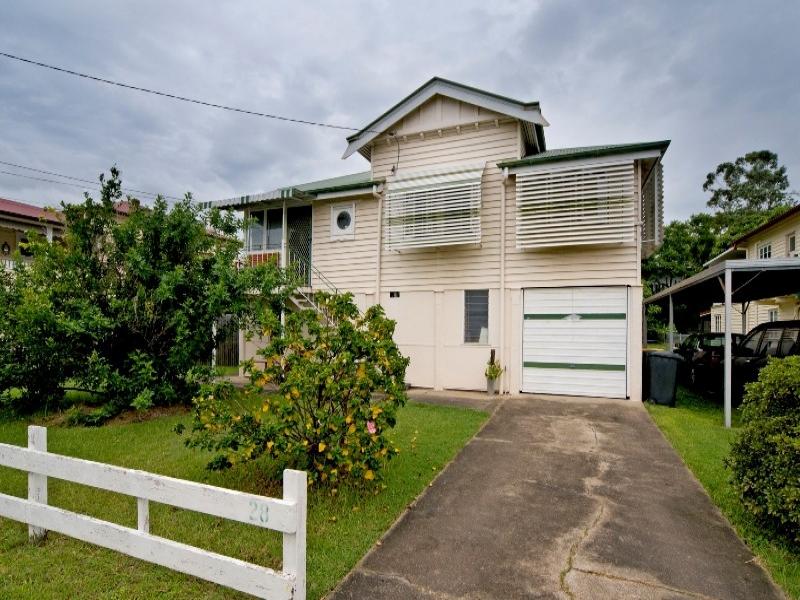 28 Katoomba Avenue, Hawthorne, Qld 4171 Property Details