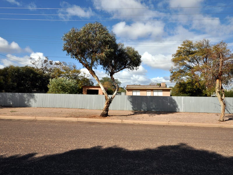 12 Davenport Avenue, Stirling North, SA 5710