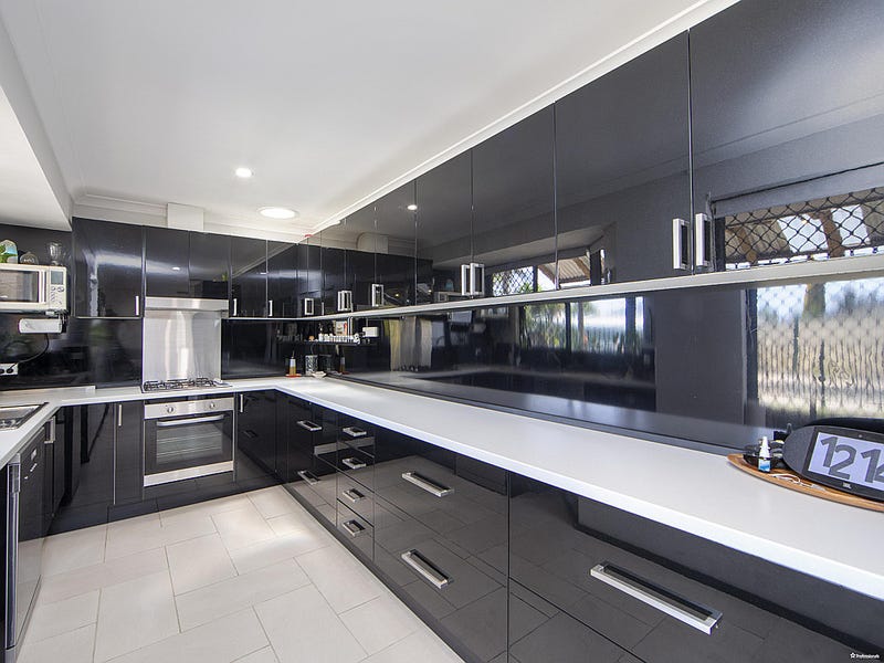 30 Butcher Road, High WA 6057