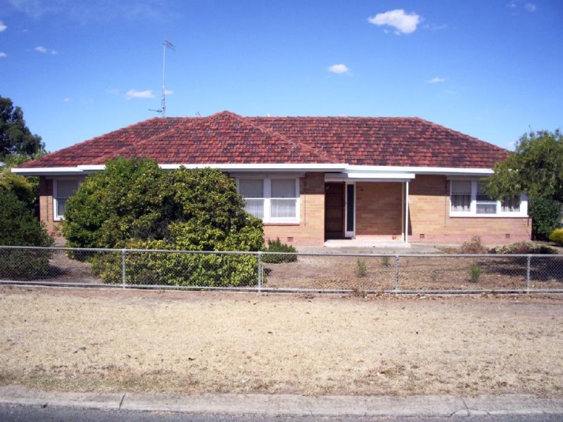 2 Philip Avenue, Bordertown, SA 5268 Property Details