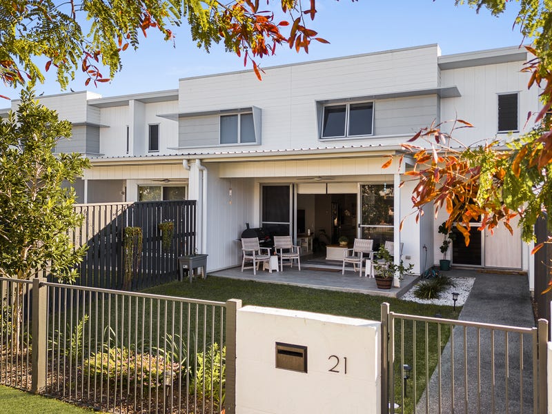21 Captain Avenue, Newport, Qld 4020 Townhouse for Sale realestate