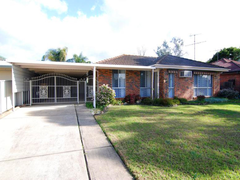 15 Dakota Place, St Clair, NSW 2759