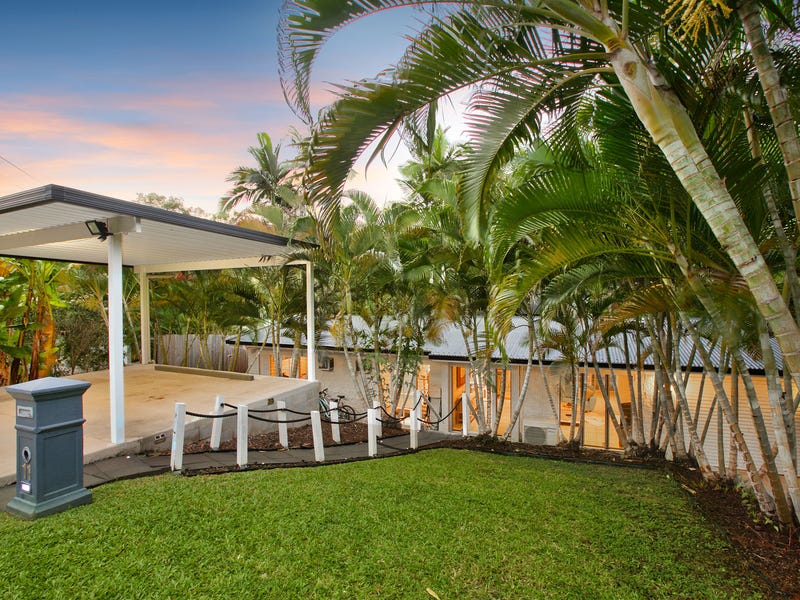 11 Buchan Street, Palm Cove, QLD 4879