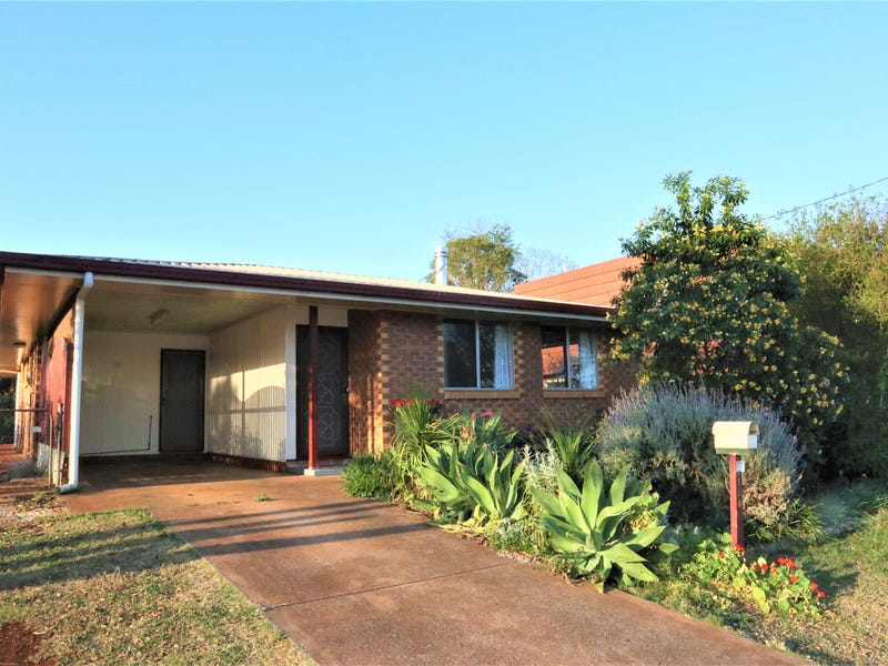 126 Ivy Street, Kingaroy, QLD 4610