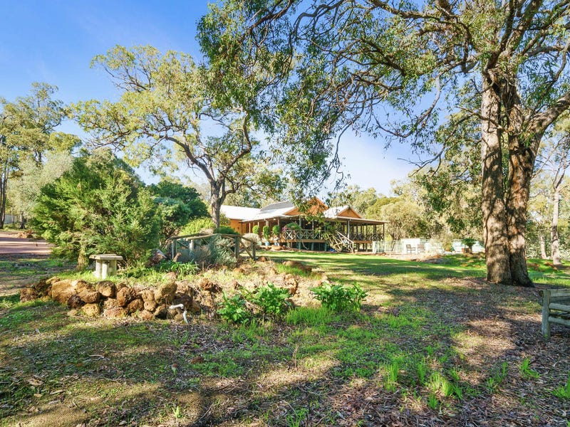 237 Mayo Road, Gidgegannup, WA 6083 Property Details