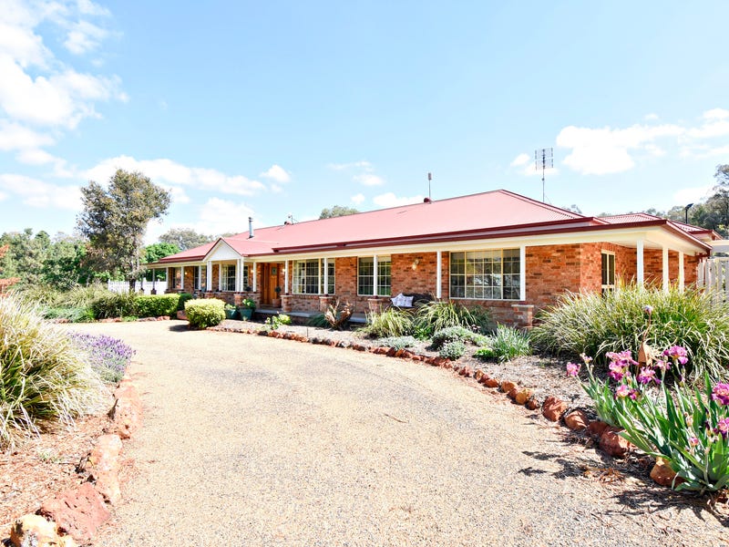 13L Debeaufort Drive, Dubbo, NSW 2830