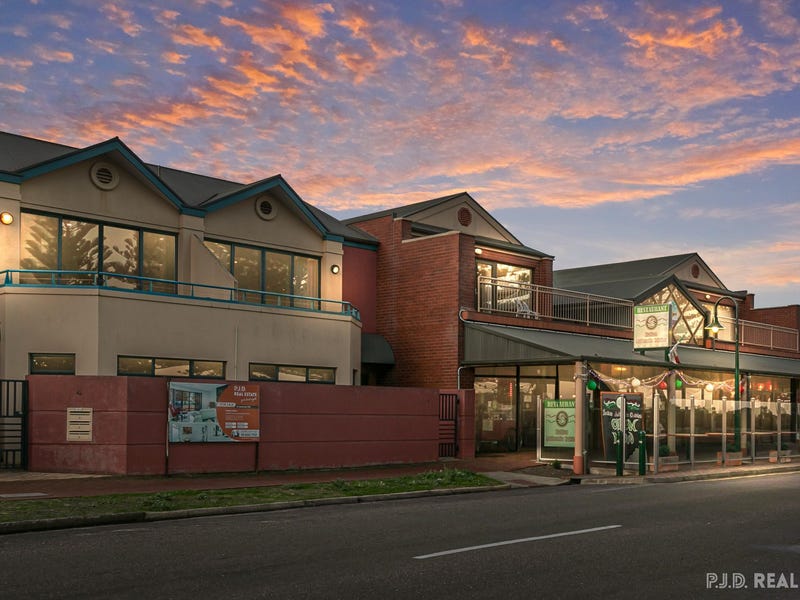 4a Esplanade, Victor Harbor, SA 5211 House for Sale