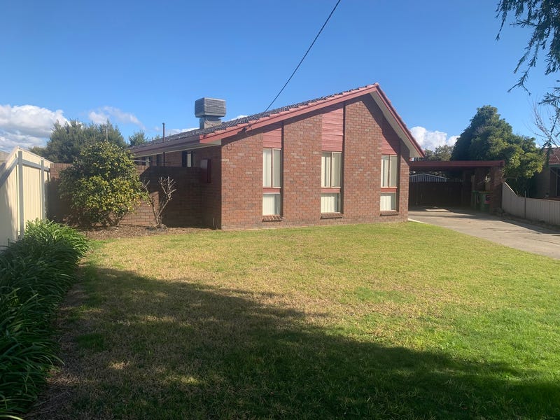 397 Elton Court, Lavington, NSW 2641