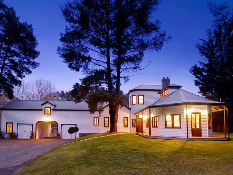 6 West Street, Daylesford, Vic 3460 Property Details