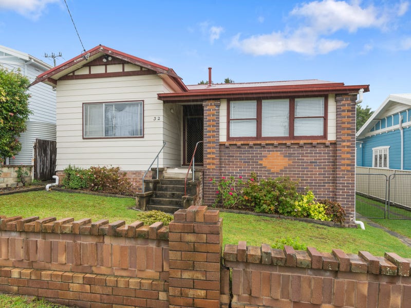 32 Wilford St, Corrimal, NSW 2518 Property Details