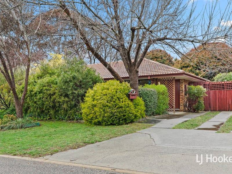 1 Marmion Place, Stirling, ACT 2611 Property Details