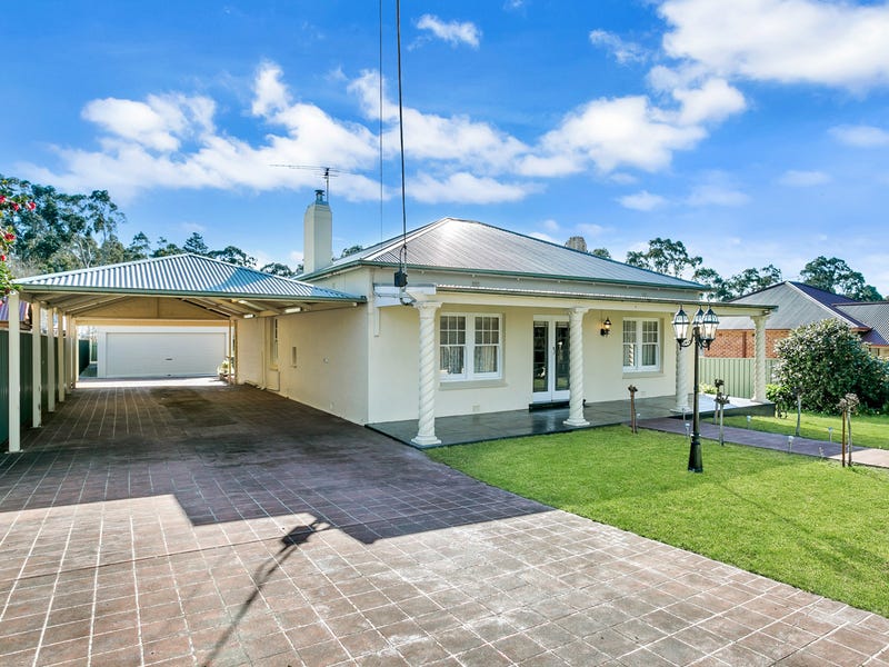 18 Pine Avenue, Hahndorf, SA 5245 Property Details