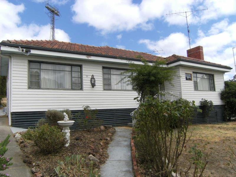 53 Farnsworth Street, Castlemaine, Vic 3450 Property Details
