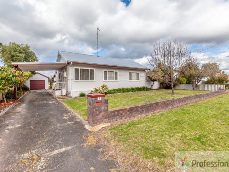 12 Limmer Street, Manjimup, WA 6258