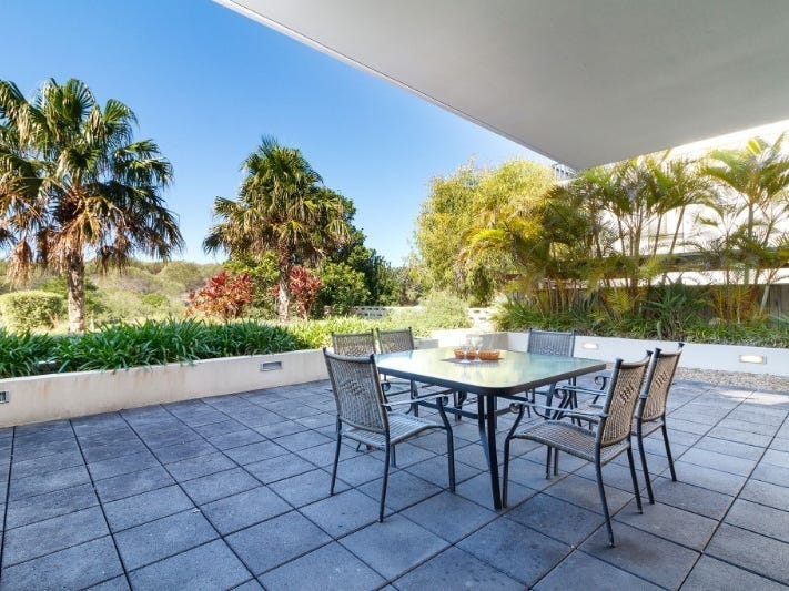 2/1317 Beach Road, Hawks Nest, NSW 2324