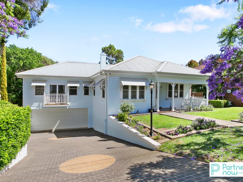 82 White Street, East Tamworth, NSW 2340