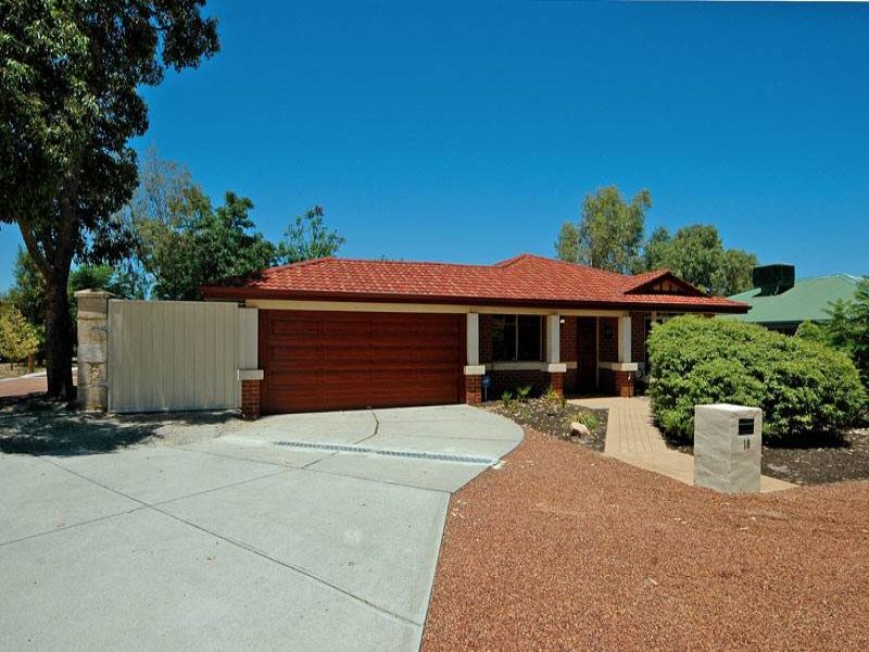 18 Wenstead Place, Stratton, WA 6056 Property Details