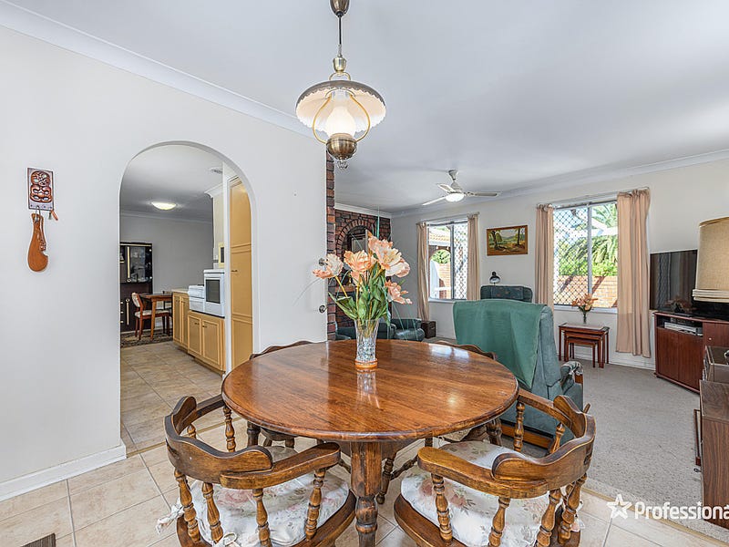 2 Kenton Way, Rockingham, WA 6168 Property Details