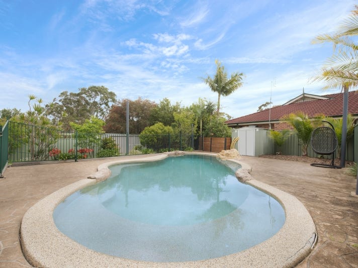 8 Callen Avenue, San Remo, NSW 2262