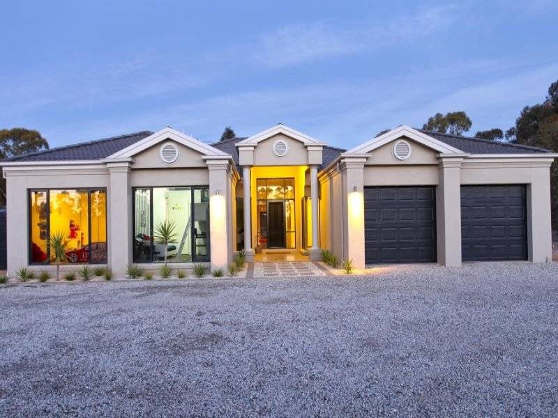 9 Braeside Drive, Junortoun, Vic 3551 Property Details