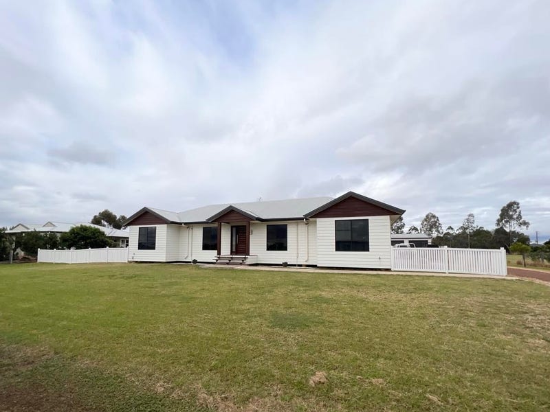 24 James Cook Drive, Dalby, Qld 4405
