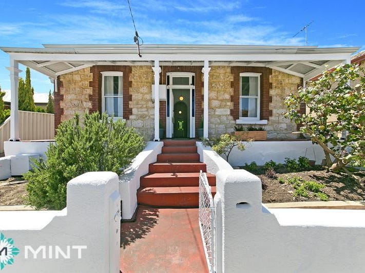 12 McCleery Street, Beaconsfield, WA 6162 Property Details