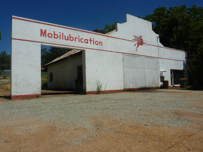 230 Pickering Brook Road, Pickering Brook, WA 6076