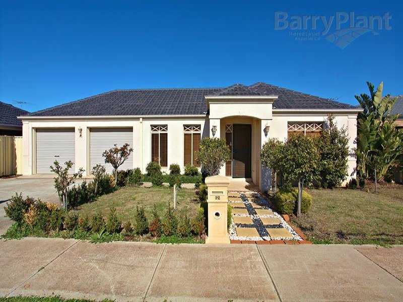 92 Dunvegan Drive, Kurunjang, Vic 3337 Property Details