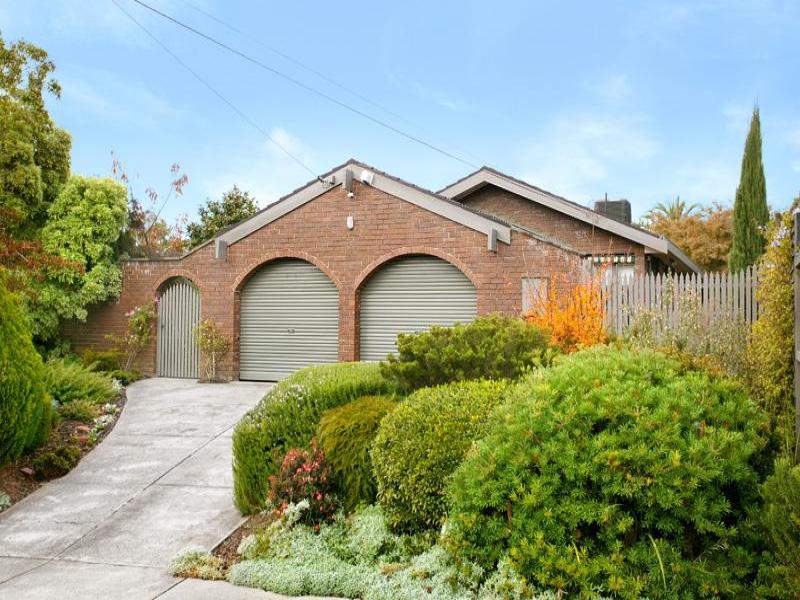 32 Cantala Drive, Doncaster, VIC 3108