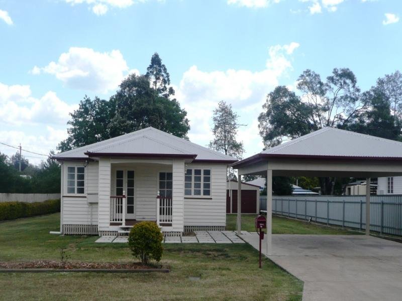 4 Anna Street, Beaudesert, Qld 4285 Property Details