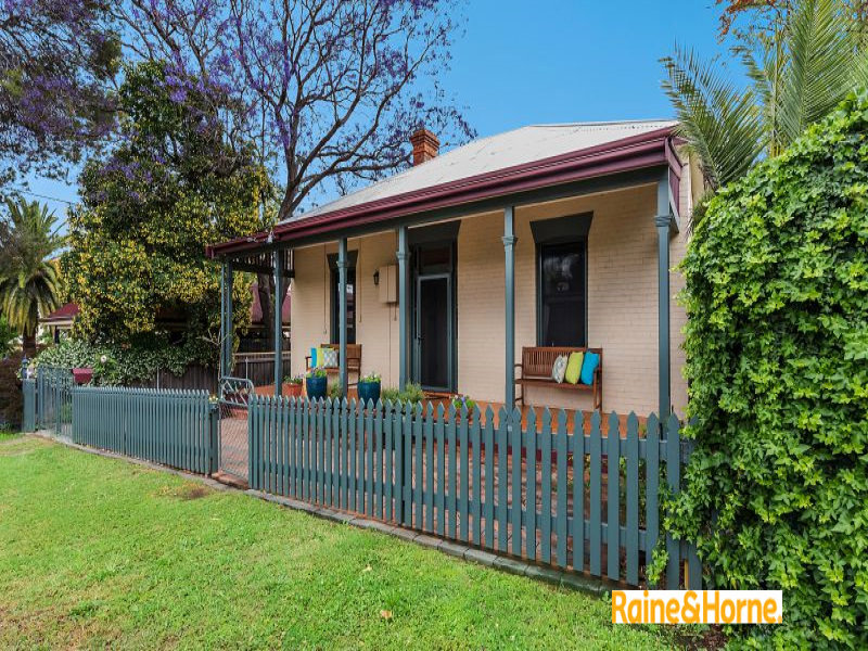 40 Bourke Street, Tamworth, NSW 2340