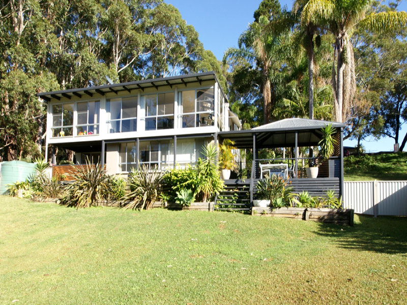 7 Gumtree Glen, Sapphire Beach, NSW 2450