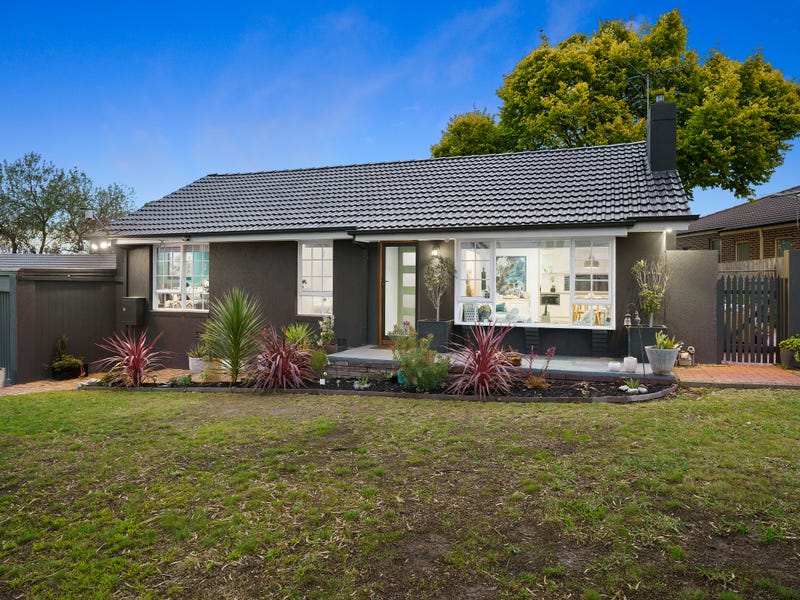 64 Laura Road, Knoxfield, Vic 3180 Property Details