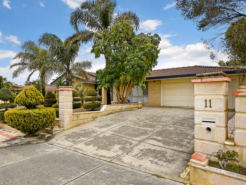11 Redcliffe Avenue, Marangaroo, WA 6064