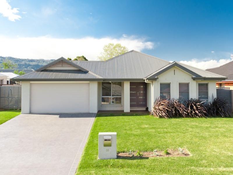 20 Emerald Drive, Meroo Meadow, NSW 2540