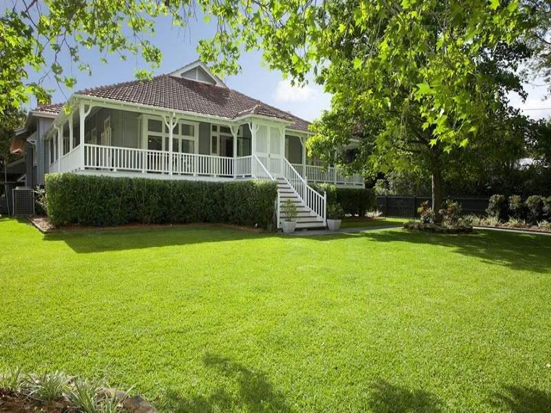 43 Laurel Avenue, Chelmer, Qld 4068 Property Details