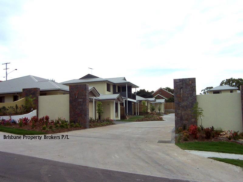 267 Broadwater Road, Mansfield, QLD 4122