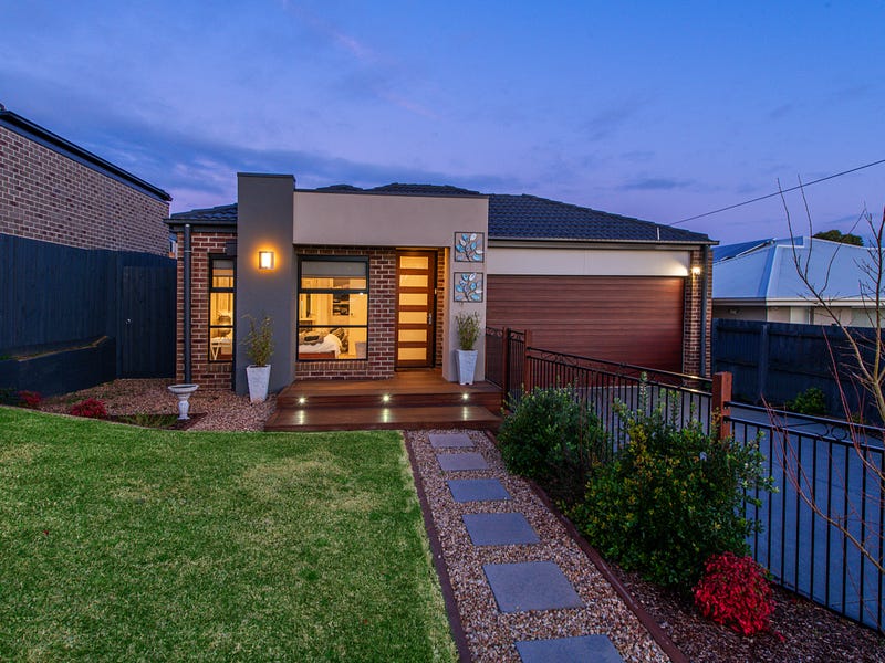 97 Blackwood Park Road, Ferntree Gully, VIC 3156