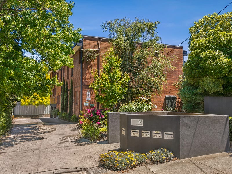 2/25 Lincoln Road, Essendon, Vic 3040 Property Details
