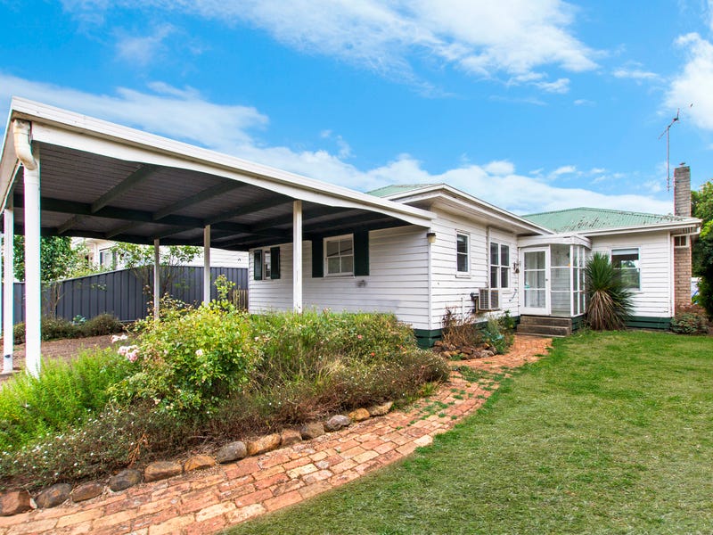 109 Fyfe Street, Hamilton, Vic 3300 Property Details