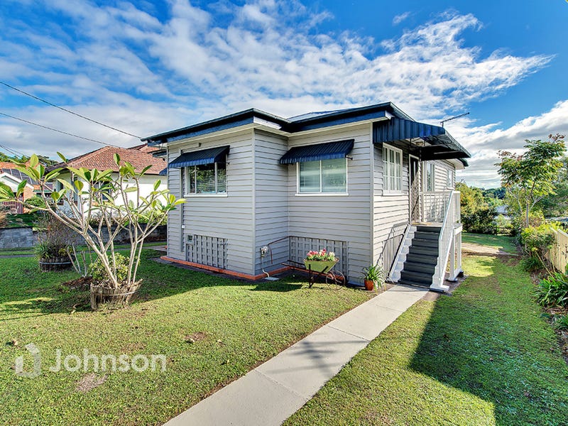 27 Brilliant Street, Newtown, Qld 4305 Property Details