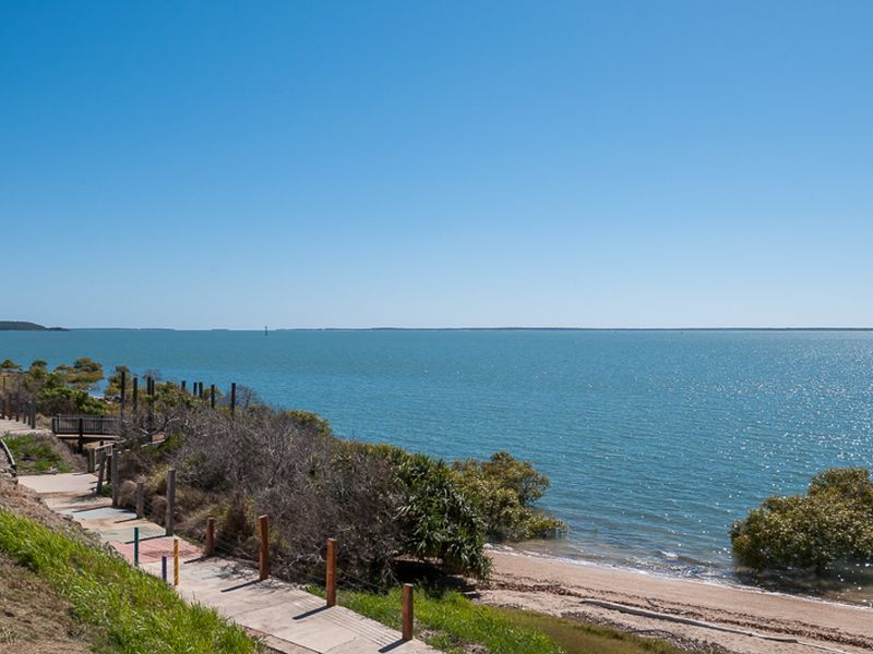 21 The Esplanade, Barney Point, Qld 4680 House for Sale realestate