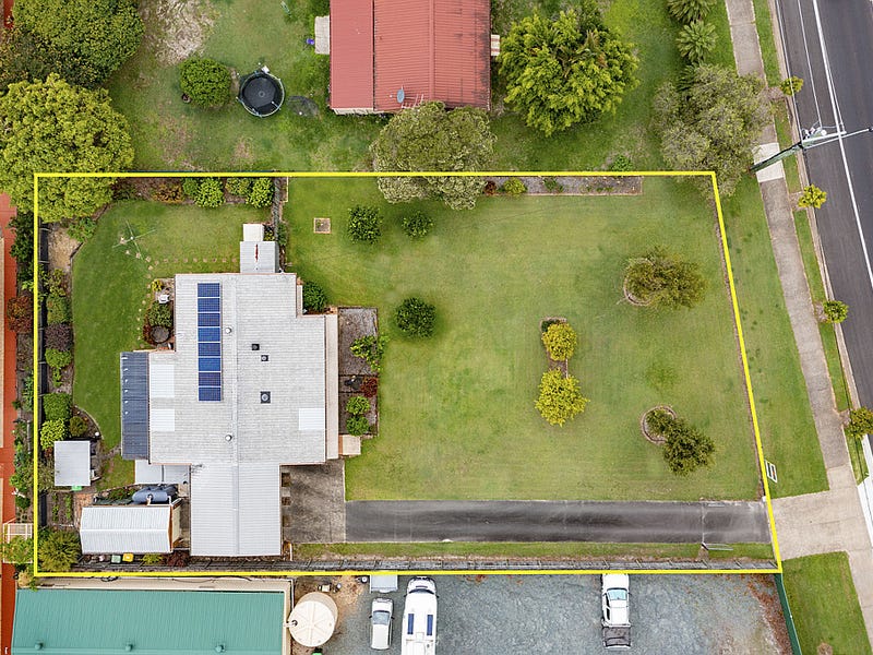 110 Peachester Road, Beerwah, Qld 4519 Property Details